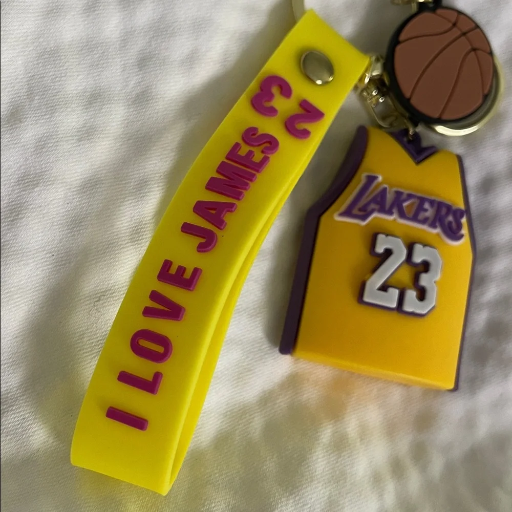 Lakers I love James LeBron Keychain with Basketball Charm new